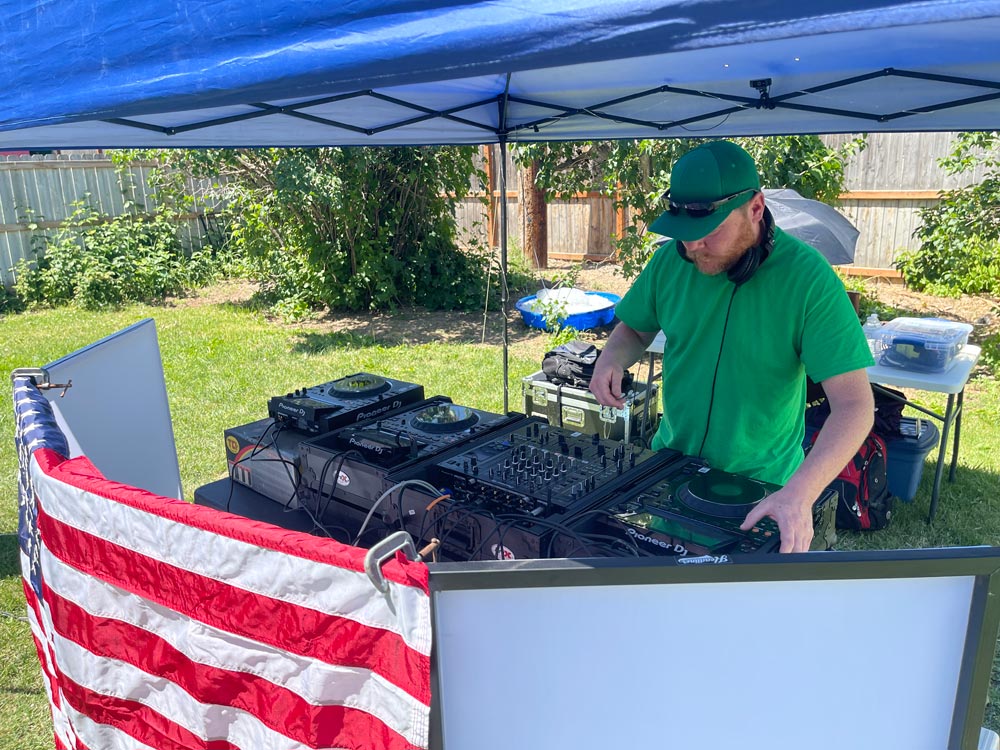 KNNY playing at The Idahoan's Independence Day Children International Fundraiser