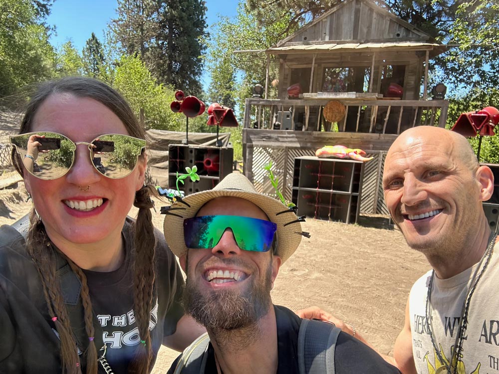 Friends and Family supporting The Idahoan performing at Konnexion Music Festival 2025